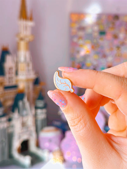 Leaf Mini Enamel Pin